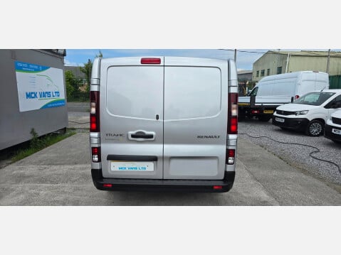 Renault Trafic SL28 BUSINESS PLUS ENERGY 2.0 DCI 120ps EU6 L1 H1 3