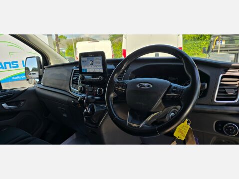 Ford Transit Custom LIMITED 300 L1 H1 2.0 TDCI 130ps EU6 8