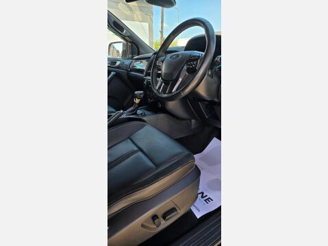 Ford Ranger WILDTRAK 4X4 DCB 2.0TDCI BITURBO ECOBLUE 213 AUTO 10