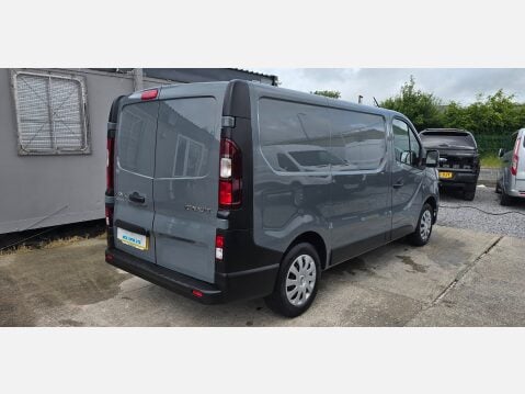 Renault Trafic BUSINESS SL28 SWB 2.0 DCI 130 EU6 2