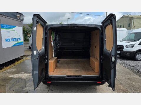 Renault Trafic BUSINESS SL28 SWB 2.0 DCI 130 EU6 21