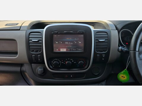 Renault Trafic SPORT SL27 L1 H1 1.6DCI 115ps 15
