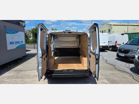 Renault Trafic SPORT SL27 L1 H1 1.6DCI 115ps 19