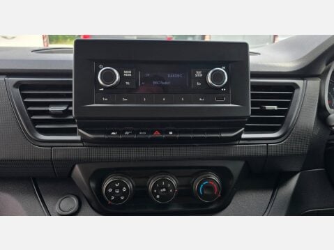 Renault Trafic BUSINESS SL28 SWB 9 SEATER MINIBUS 2.0 DCI 150 EU6 21