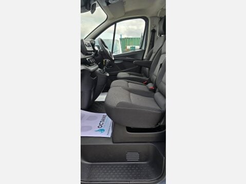 Renault Trafic BUSINESS SL28 SWB 9 SEATER MINIBUS 2.0 DCI 150 EU6 14