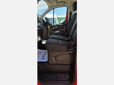 Ford Transit Custom LIMITED 280 L1 H1 2.0 TDCI 130PS EU6 SWB 10