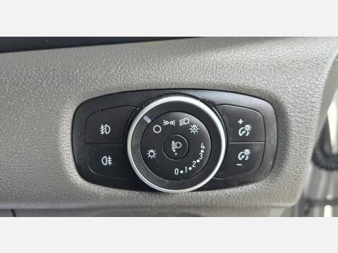 Ford Transit Custom LIMITED 300 L1 H1 2.0 TDCI 130ps EU6 17