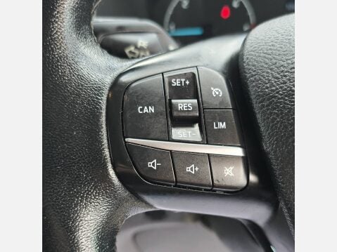 Ford Transit Custom LIMITED 300 L1 H1 2.0 TDCI 130ps EU6 15