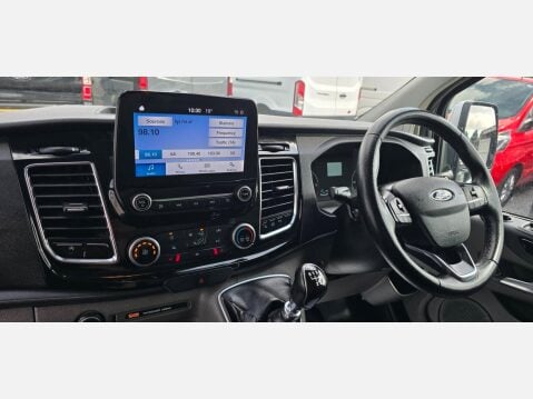 Ford Transit Custom LIMITED 300 L1 H1 2.0 TDCI 130ps EU6 12