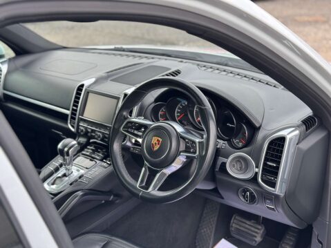 Porsche Cayenne 3.0 Cayenne V6 D Tiptronic S 4WD 5dr - NATIONAL DELIVERY* 14
