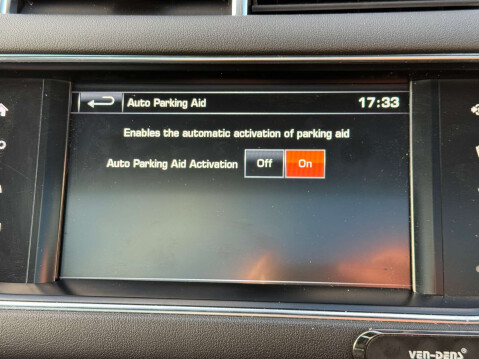 Land Rover Range Rover Sport 3.0 Range Rover Sport HSE Dynamic SDV6 Automatic 4WD 5dr - NATIONAL DELIVER 45