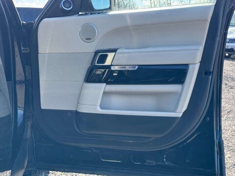 Land Rover Range Rover 3.0 Range Rover Vogue SE TDV6 Automatic 4WD 5dr - NATIONAL DELIVERY* 57