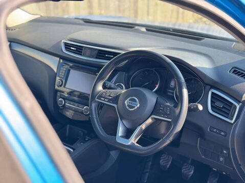 Nissan Qashqai 1.5 Qashqai Tekna dCi 5dr - NATIONAL DELIVERY* 17
