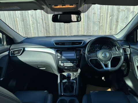 Nissan Qashqai 1.5 Qashqai Tekna dCi 5dr - NATIONAL DELIVERY* 30