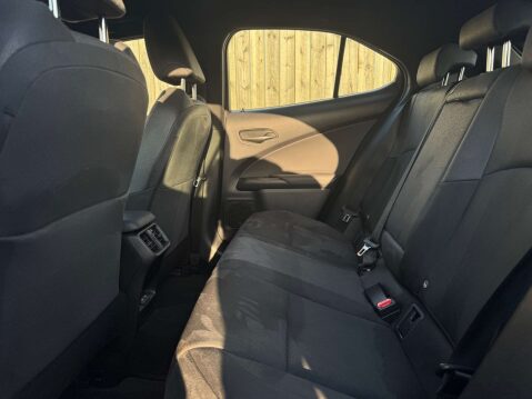 Lexus Ux UX 300E 5dr - NATIONAL DELIVERY* 24
