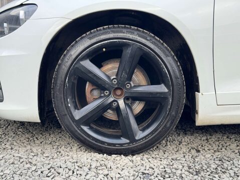 Volkswagen Scirocco 2.0 Scirocco R-Line BlueMotion Technology TDI 3dr - NATIONAL DELIVERY* 47