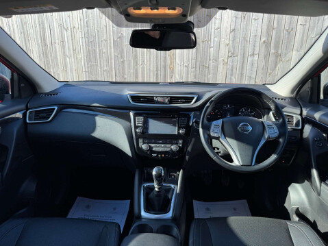 Nissan Qashqai 1.6 Qashqai Tekna dCi 5dr - NATIONAL DELIVERY* 29