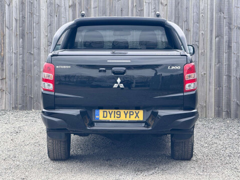 Mitsubishi L200 2.4 L200 Barbarian Black DI-D 4WD - NATIONAL DELIVERY* 5