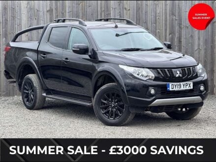 Mitsubishi L200 2.4 L200 Barbarian Black DI-D 4WD - NATIONAL DELIVERY*