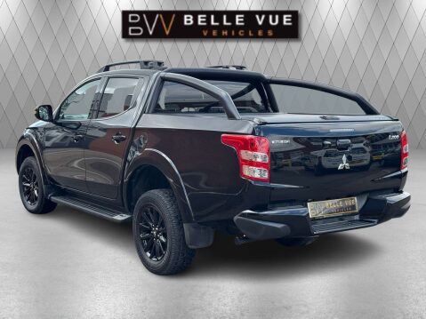 Mitsubishi L200 2.4 L200 Barbarian Black DI-D 4WD - NATIONAL DELIVERY* 7