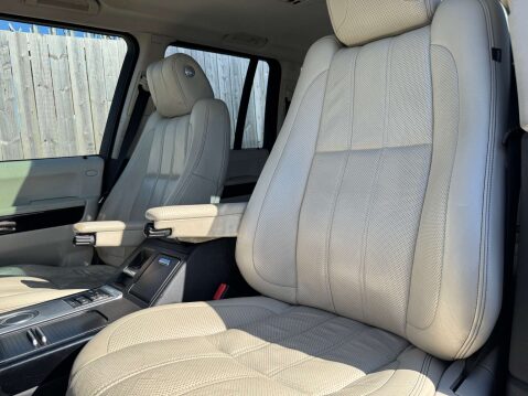Land Rover Range Rover 4.4 Range Rover Vogue SE TDV8 Automatic 4WD 5dr - NATIONAL DELIVERY* 19