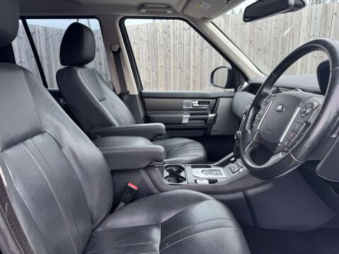 Land Rover Discovery 3.0 Discovery SE Tech SDV6 Automatic 4WD 5dr - NATIONAL DELIVERY* 16