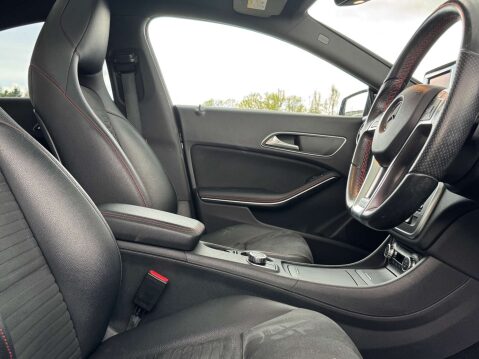 Mercedes-Benz CLA Class 2.0 CLA250 AMG Sport 4Matic Automatic 4WD 4dr - NATIONAL DELIVERY* 13