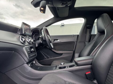 Mercedes-Benz CLA Class 2.0 CLA250 AMG Sport 4Matic Automatic 4WD 4dr - NATIONAL DELIVERY* 16