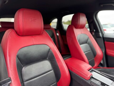Jaguar F-Pace 3.0 F-PACE V6 S AWD D Automatic 4WD 5dr - NATIONAL DELIVERY* 17