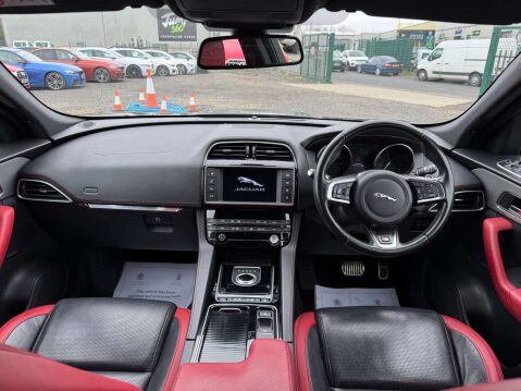 Jaguar F-Pace 3.0 F-PACE V6 S AWD D Automatic 4WD 5dr - NATIONAL DELIVERY* 29