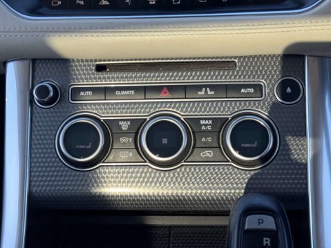 Land Rover Range Rover Sport 4.4 Range Rover Sport Autobiography Dynamic SDV8 Automatic 4WD 5dr - NATION 41
