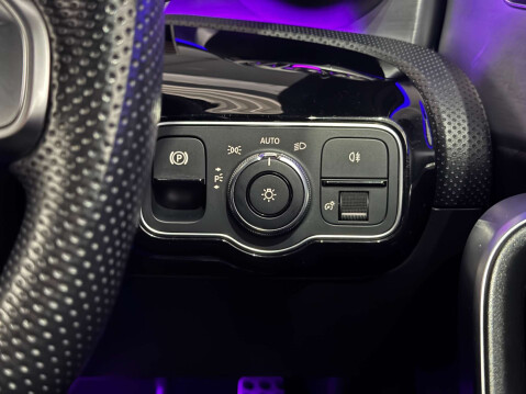 Mercedes-Benz A Class 2.0 AMG A 35 4Matic Premium+ Automatic 4WD 5dr - NATIONAL DELIVERY* 41