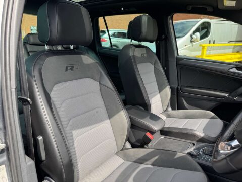 Volkswagen Tiguan 2.0 Tiguan R-Line TDI BlueMotion Technology 4Motion Semi-Automatic 4WD 5dr 19