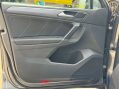 Volkswagen Tiguan 2.0 Tiguan R-Line TDI BlueMotion Technology 4Motion Semi-Automatic 4WD 5dr 61