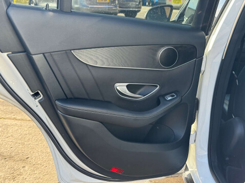 Mercedes-Benz GLC 2.1 GLC 220 D 4Matic AMG Line Automatic 4WD 5dr - NATIONAL DELIVERY* 42