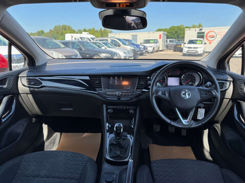 Vauxhall Astra 1.4 Astra SRi T 5dr - NATIONAL DELIVERY* 27