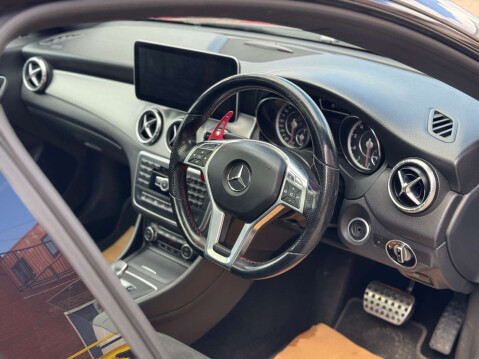Mercedes-Benz CLA Class 2.0 CLA45 AMG 4Matic Automatic 4WD 4dr - NATIONAL DELIVERY* 14