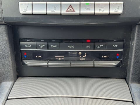 Mercedes-Benz E Class 2.1 E220 AMG Night Edition Bluetec Automatic 5dr - NATIONAL DELIVERY* 41