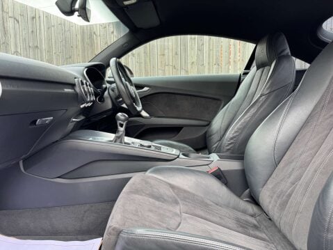 Audi TT 2.0 TT S Line TDI Ultra 3dr - NATIONAL DELIVERY* 17