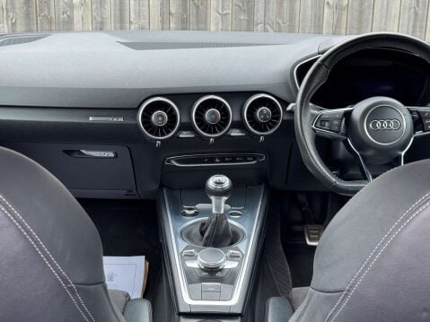 Audi TT 2.0 TT S Line TDI Ultra 3dr - NATIONAL DELIVERY* 44