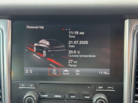 Porsche Macan 3.0 Macan S D Semi-Automatic 4WD 5dr - NATIONAL DELIVERY* 43