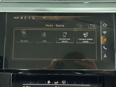 Audi E-Tron e-tron Technik 50 Quattro 4WD 5dr - NATIONAL DELIVERY* 48