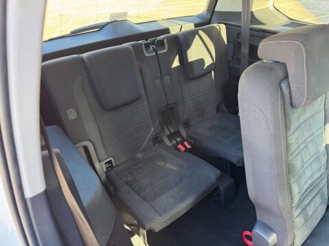 Volkswagen Touran 2.0 Touran SEL TDI BlueMotion Technology Semi-Automatic 5dr - NATIONAL DELI 23