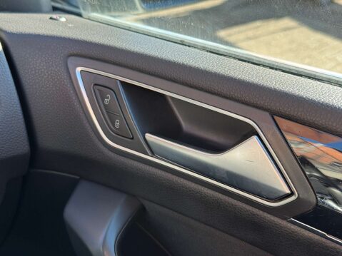 Volkswagen Touran 2.0 Touran SEL TDI BlueMotion Technology Semi-Automatic 5dr - NATIONAL DELI 36