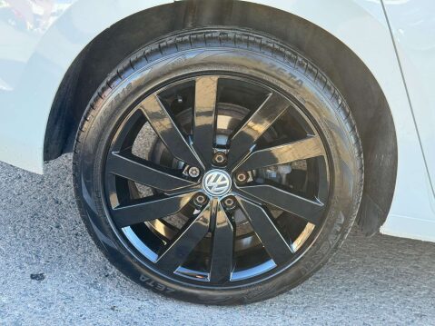 Volkswagen Touran 2.0 Touran SEL TDI BlueMotion Technology Semi-Automatic 5dr - NATIONAL DELI 62