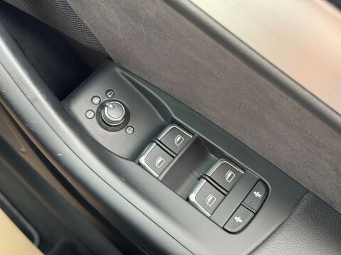 Audi Q3 2.0 Q3 S Line+ TDI Quattro Semi-Automatic 4WD 5dr - NATIONAL DELIVERY* 34