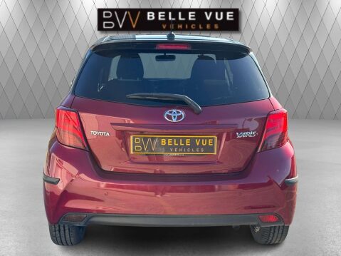 Toyota Yaris 1.3 Yaris Design VVT-i 5dr - NATIONAL DELIVERY* 4