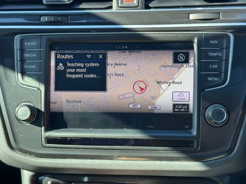 Volkswagen Tiguan 2.0 Tiguan R-Line TDI BlueMotion Technology 4Motion 4WD 5dr - NATIONAL DELI 43