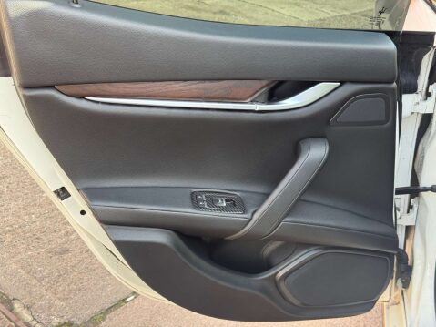 Maserati Ghibli 3.0 Ghibli DV6 Automatic 4dr - NATIONAL DELIVERY* 54