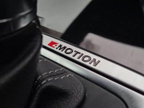 Volkswagen Golf 2.0 Golf R TSi 4Motion Semi-Automatic 4WD 5dr - NATIONAL DELIVERY* 45